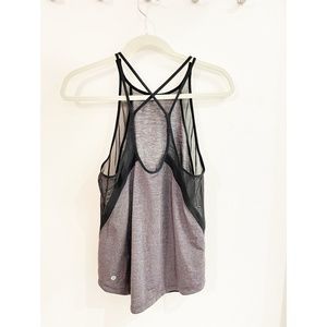 Lululemon sleeveless top